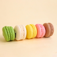 Bánh macaroon thập cẩm